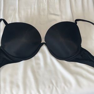 VS black bombshell bra